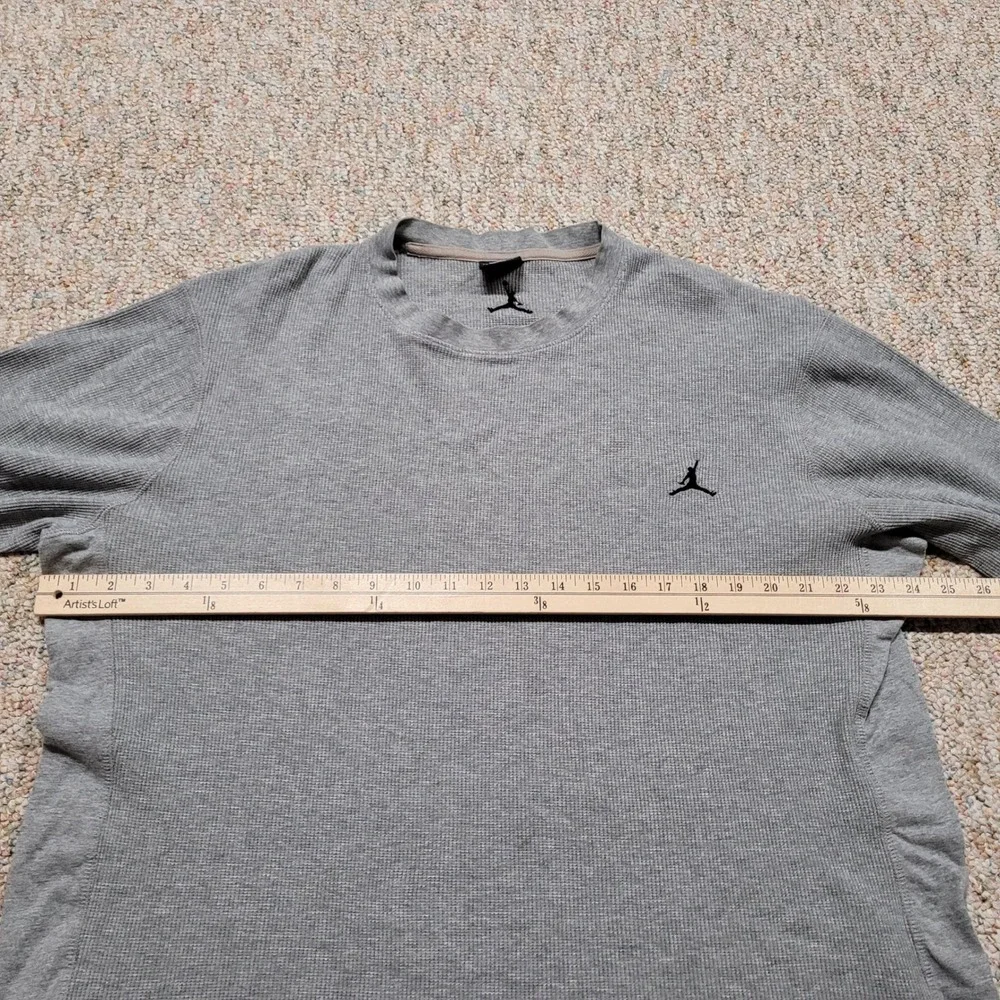 Air Jordan Thermal Shirt Mens XXL Gray Jumpman Waffle Knit Long Sleeve Tee